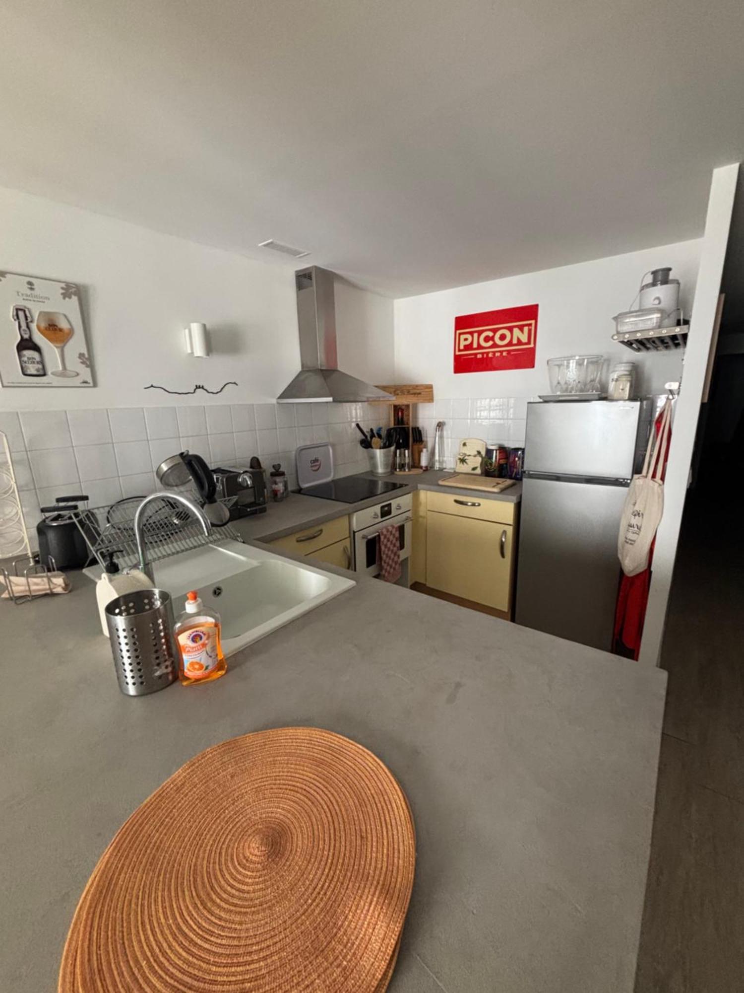 Bel Appartement Centre Ville De ฟัว ภายนอก รูปภาพ